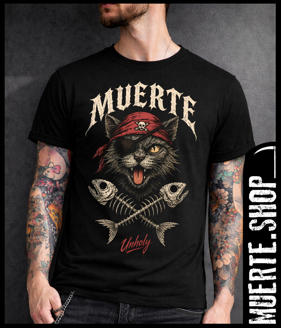 Черна тениска MUERTE PIRATE CAT – пиратска котка с кръстосани рибени кости